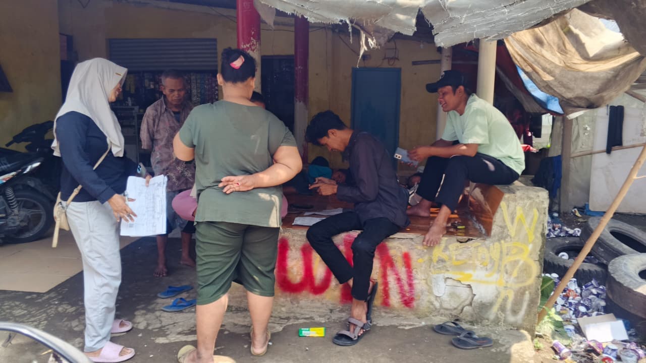 Pendataan Warga Kampung Lengah Sari